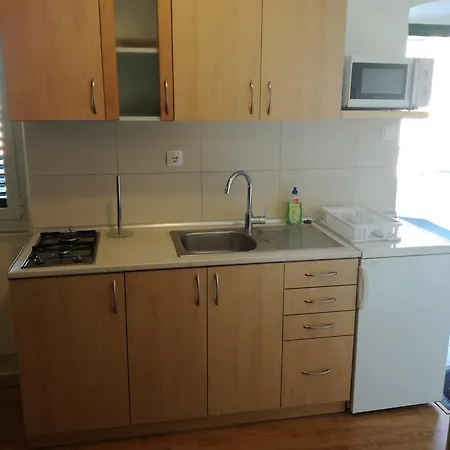 Ante Apartment
